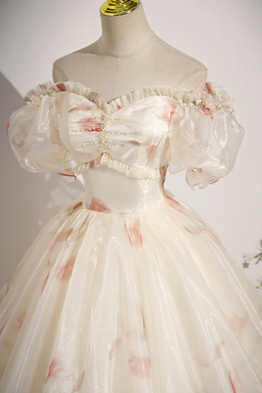 Elegant Floral Tulle Long Prom Dress, Champagne Short Sleeve Evening Dress