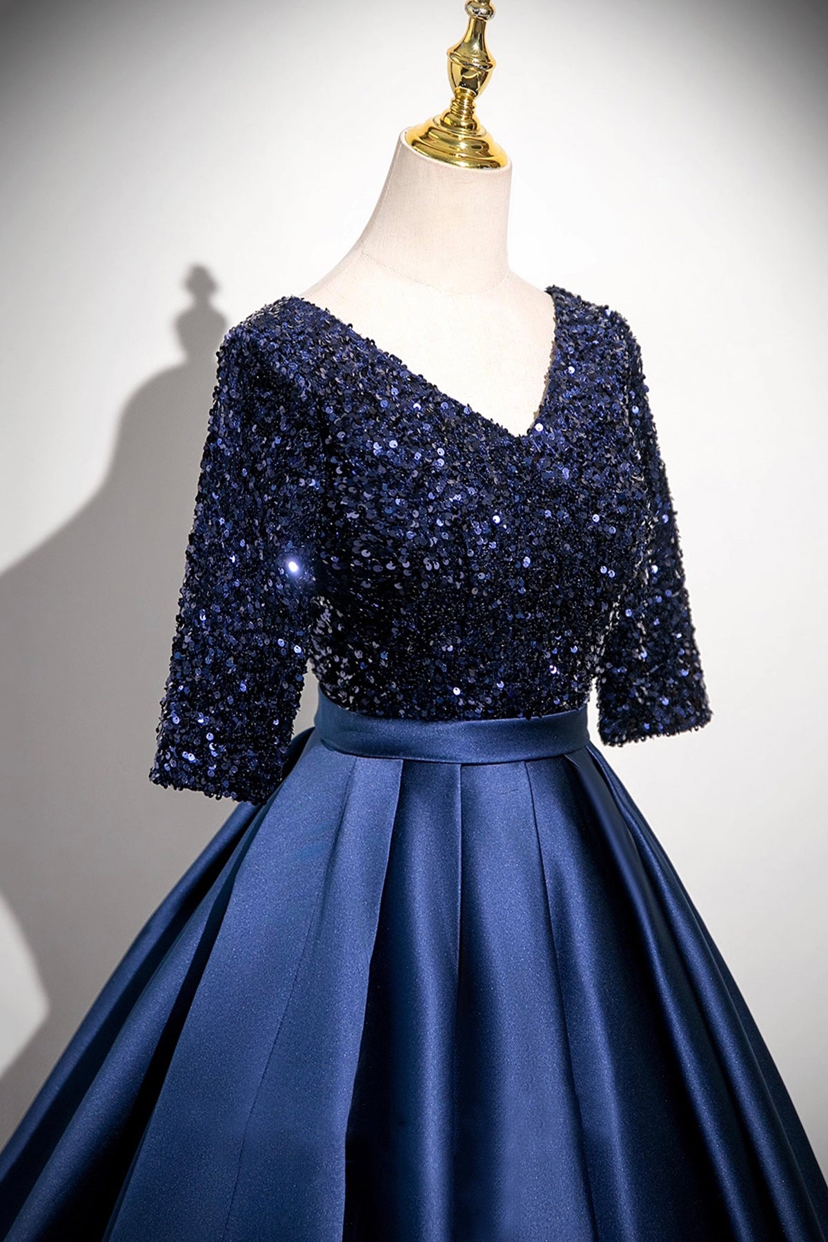 Elegant Navy Satin Sequins Long Prom Dress, A-Line V-Neck Evening Party Dress