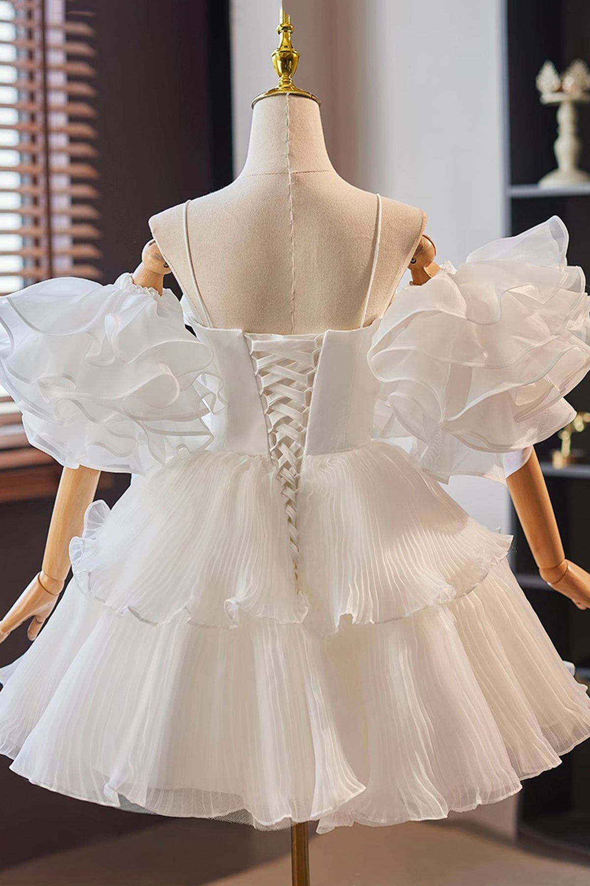 White Tulle Short Prom Dress, A-Line Spaghetti Strap Homecoming Party Dress