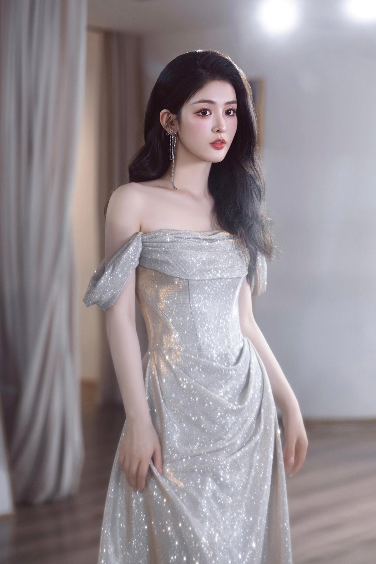 Beautiful Off-Shoulder Glitter A-Line Prom Party Dress