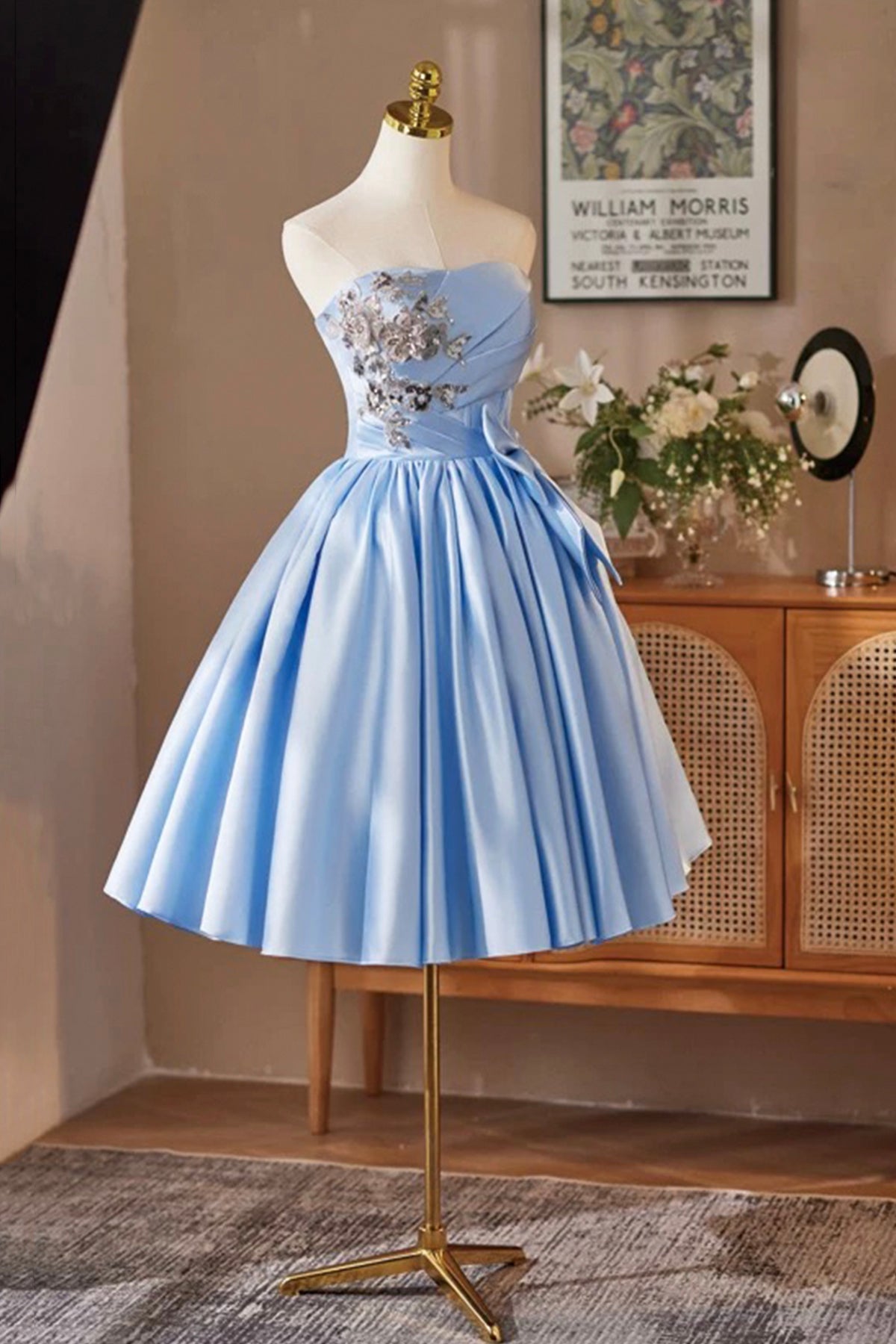 Lovely Satin Short Prom Dress, Blue A-Line Strapless Evening Party Dress