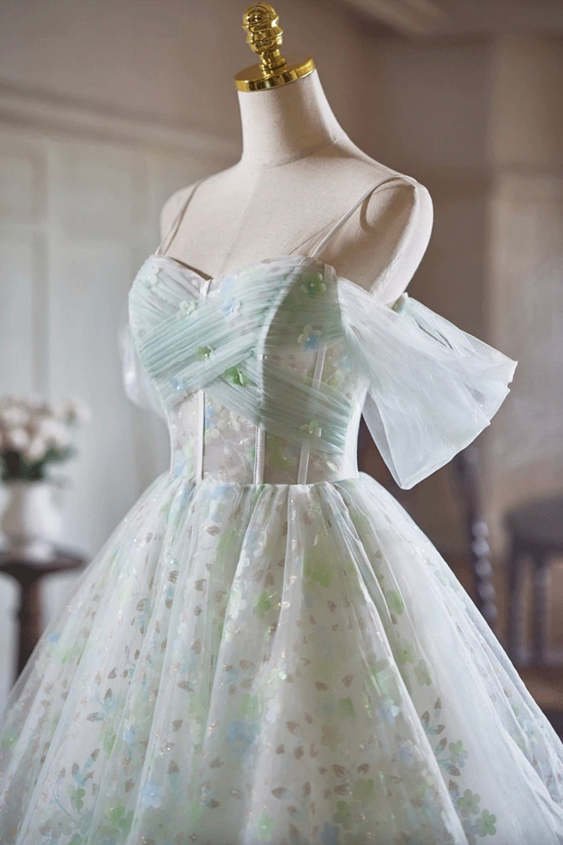 Lovely A-Line Tulle Short Prom Dress, Green Off the Shoulder Evening Party Dress