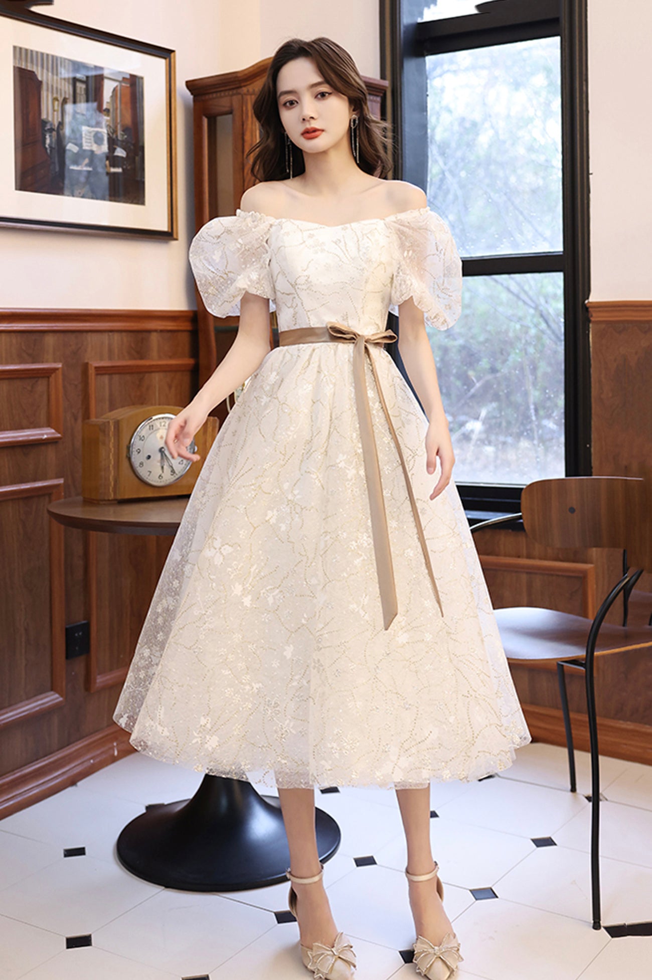 White Tulle Short Prom Dress, A-Line Short Sleeve Evening Dress