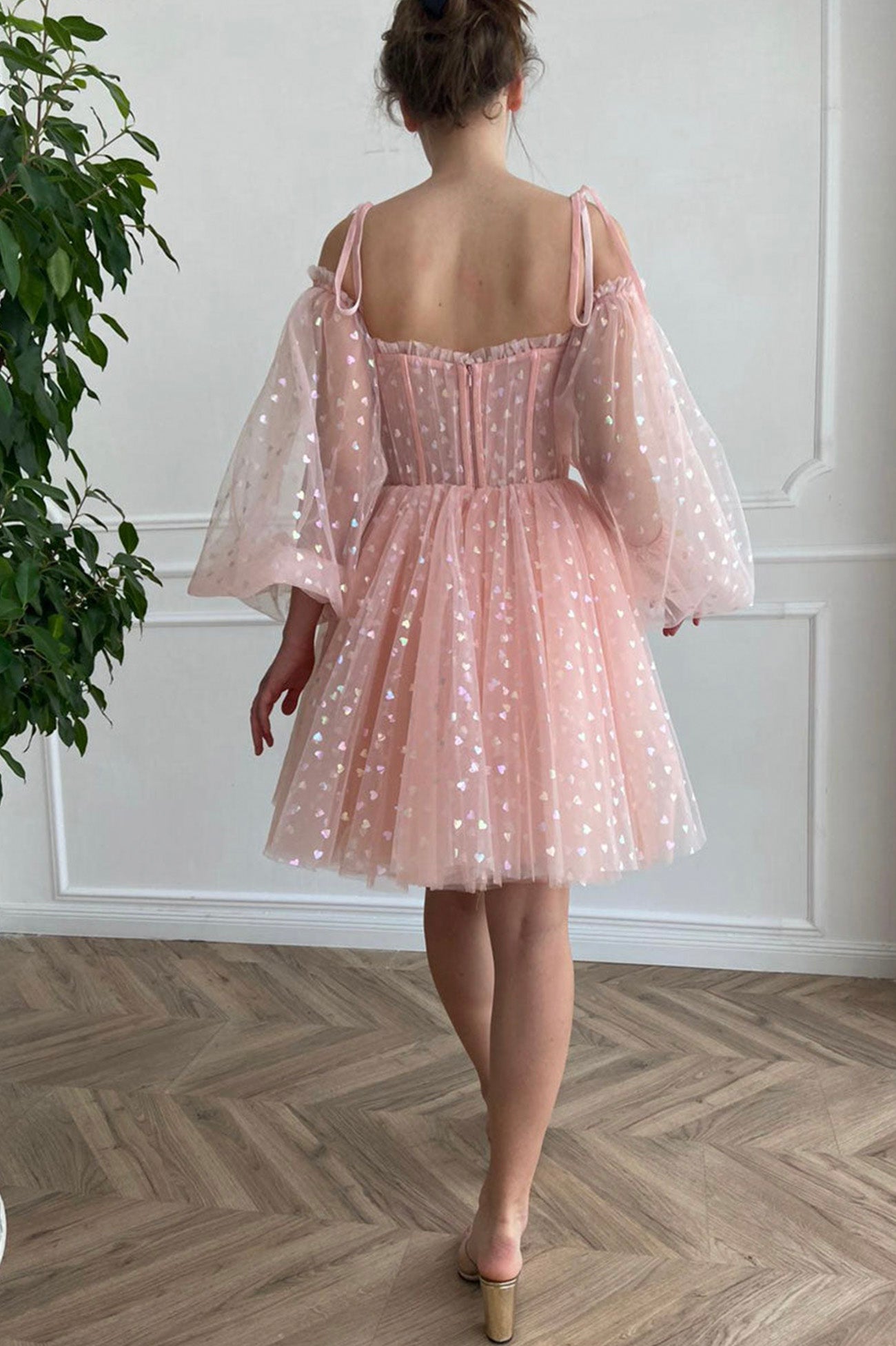 Pink Spaghetti Strap Tulle Short Prom Dress, A-line Long Sleeve Evening Dress