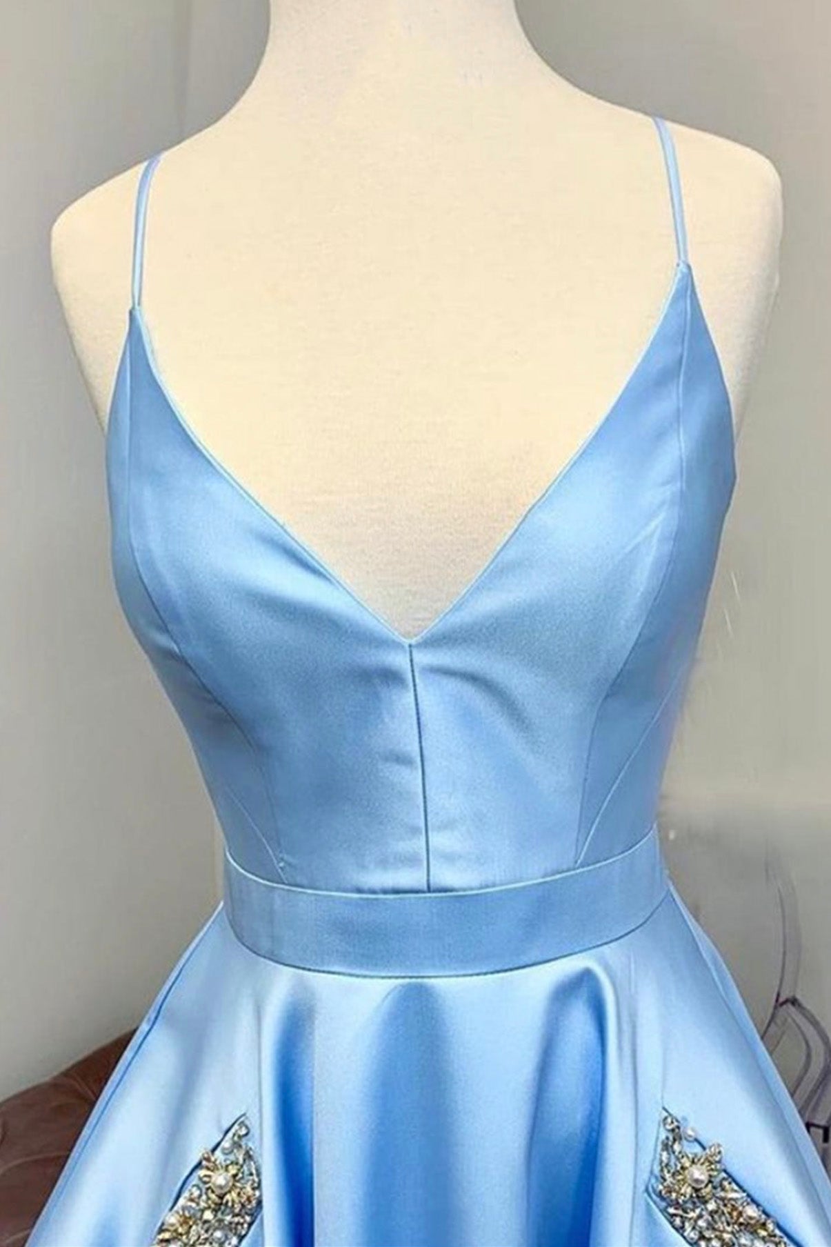 Blue Spaghetti Strap V-Neck Satin Floor Length Prom Dress