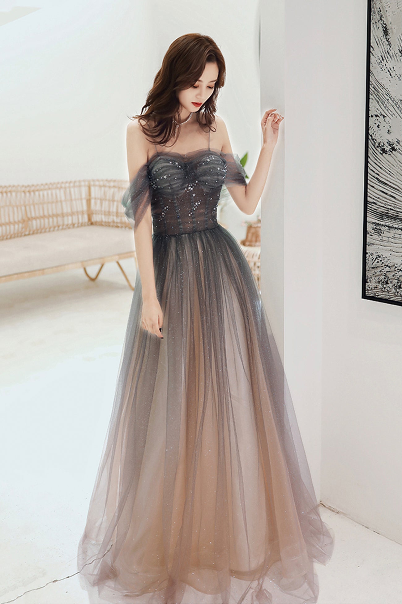 Beautiful Spaghetti Strap Tulle Long Prom Dress