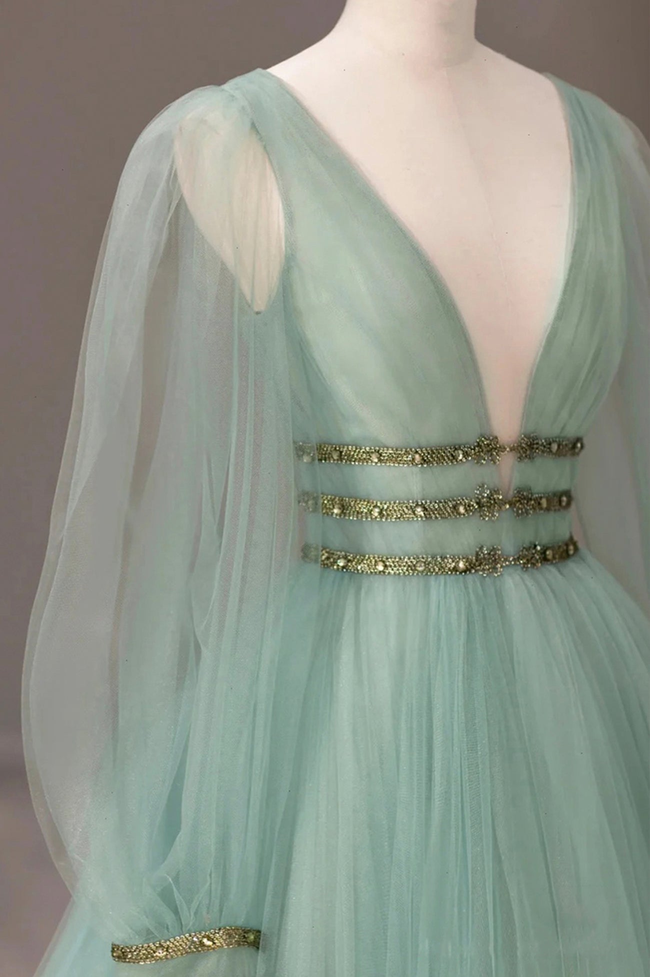 Green V-Neck Tulle Long Prom Dress, A-Line Long Sleeve Evening Dress