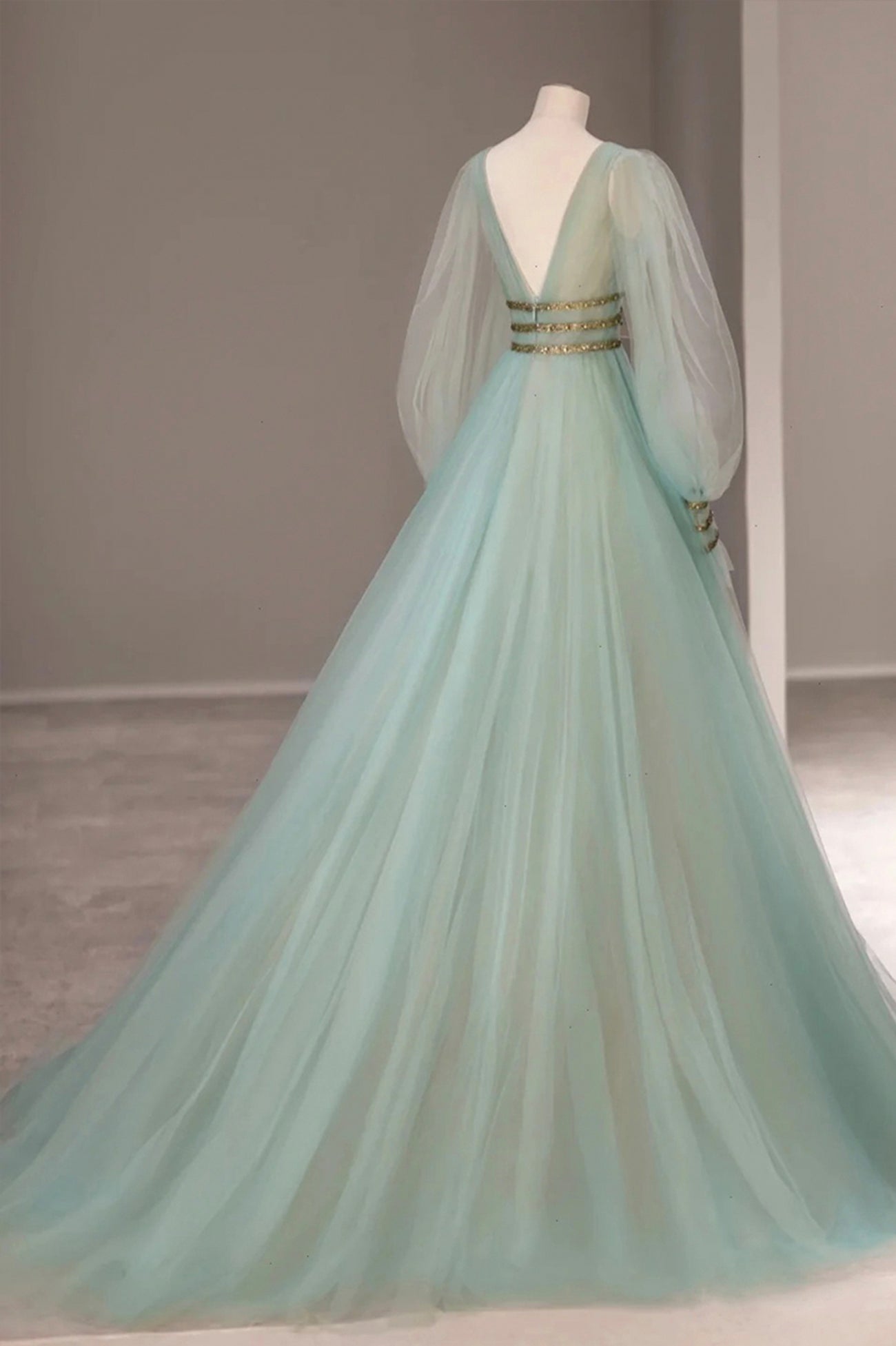 Green V-Neck Tulle Long Prom Dress, A-Line Long Sleeve Evening Dress