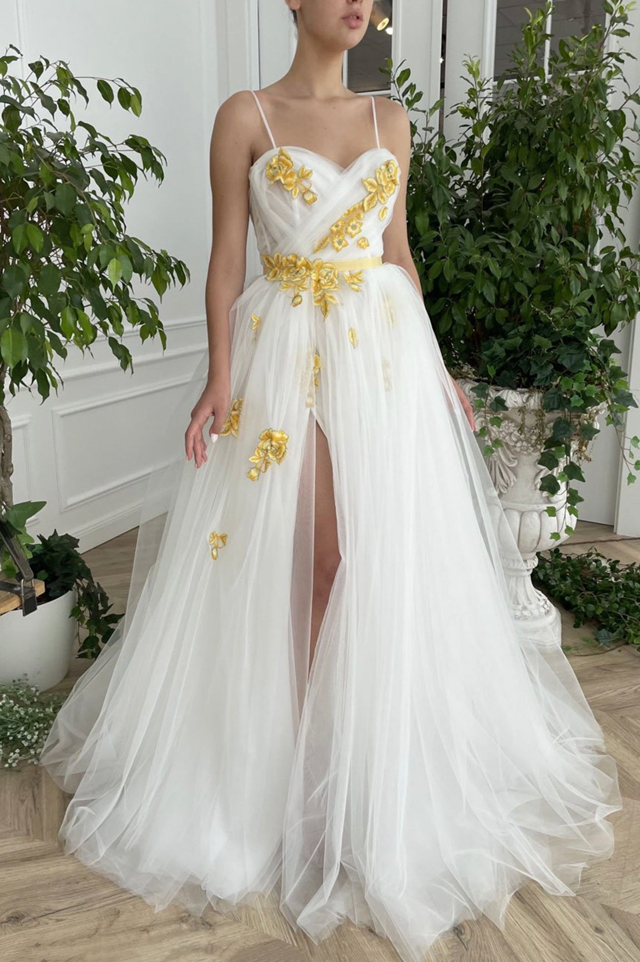 White Spaghetti Strap Tulle Lace Long Prom Dress