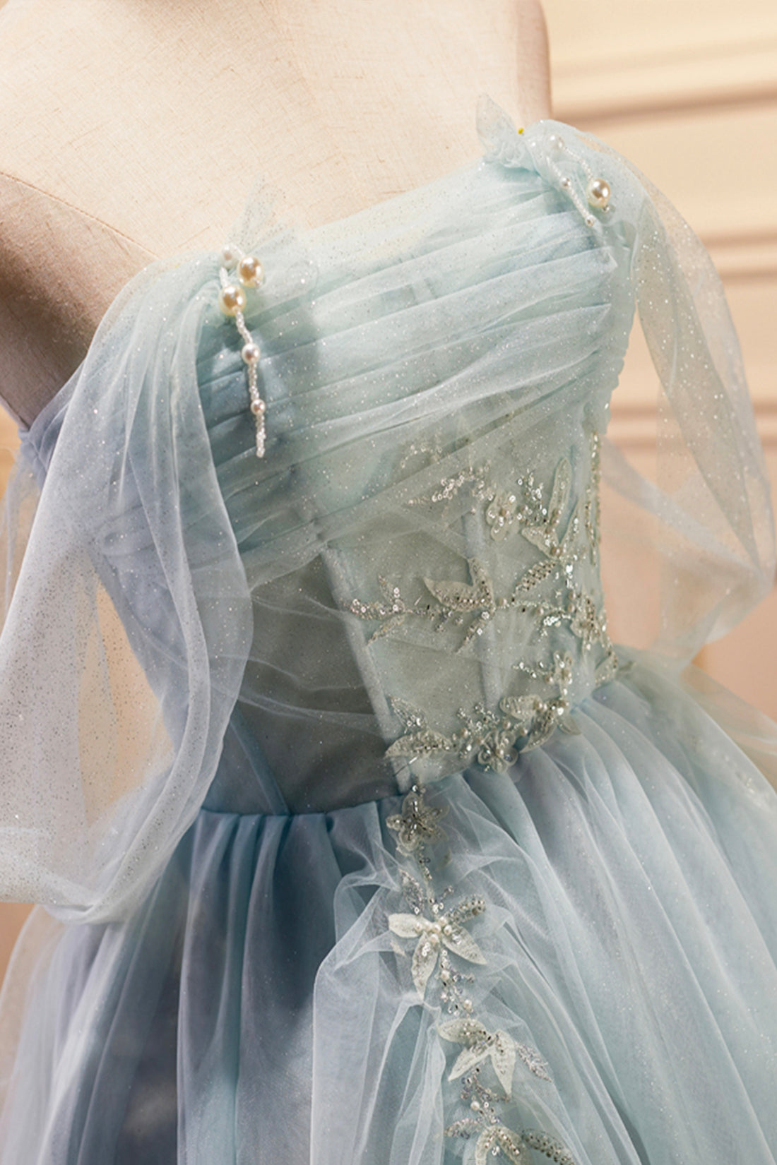 Green Tulle Short A-Line Prom Dress, Off Shoulder Evening Party Dress