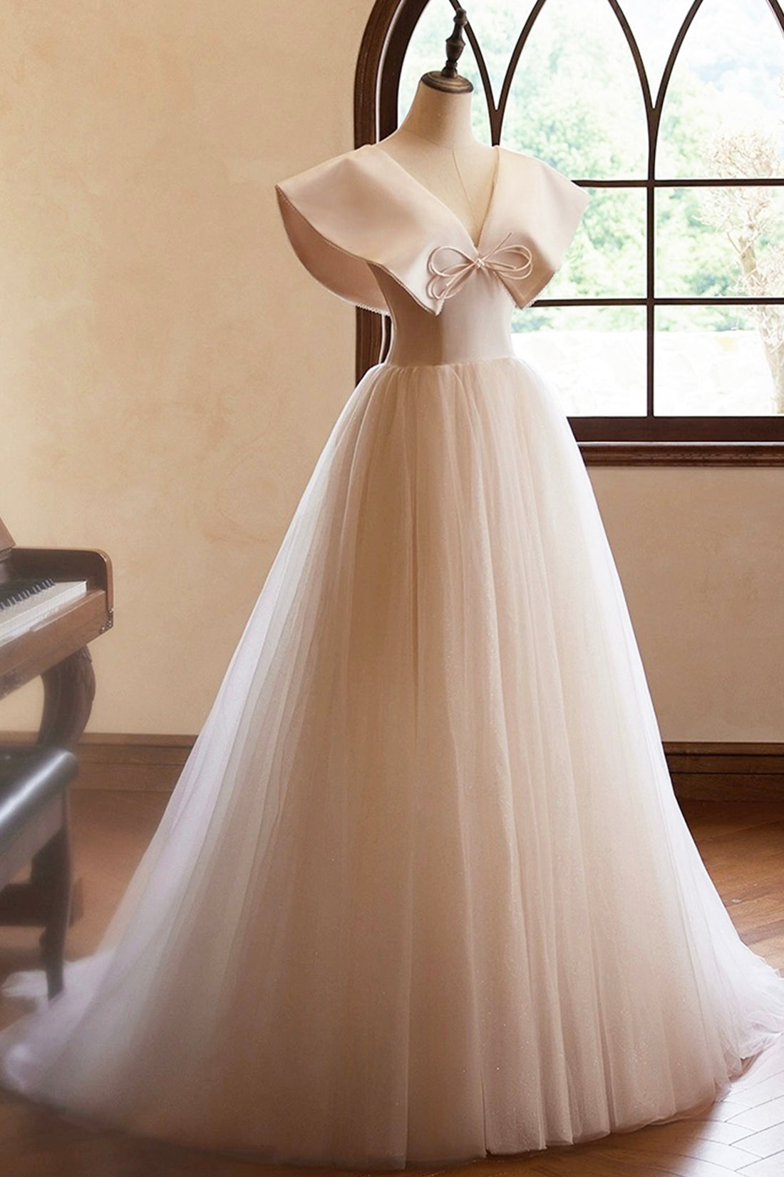 Champagne Tulle Floor Length Prom Dresses, A-Line V-Neck Formal Party Dresses