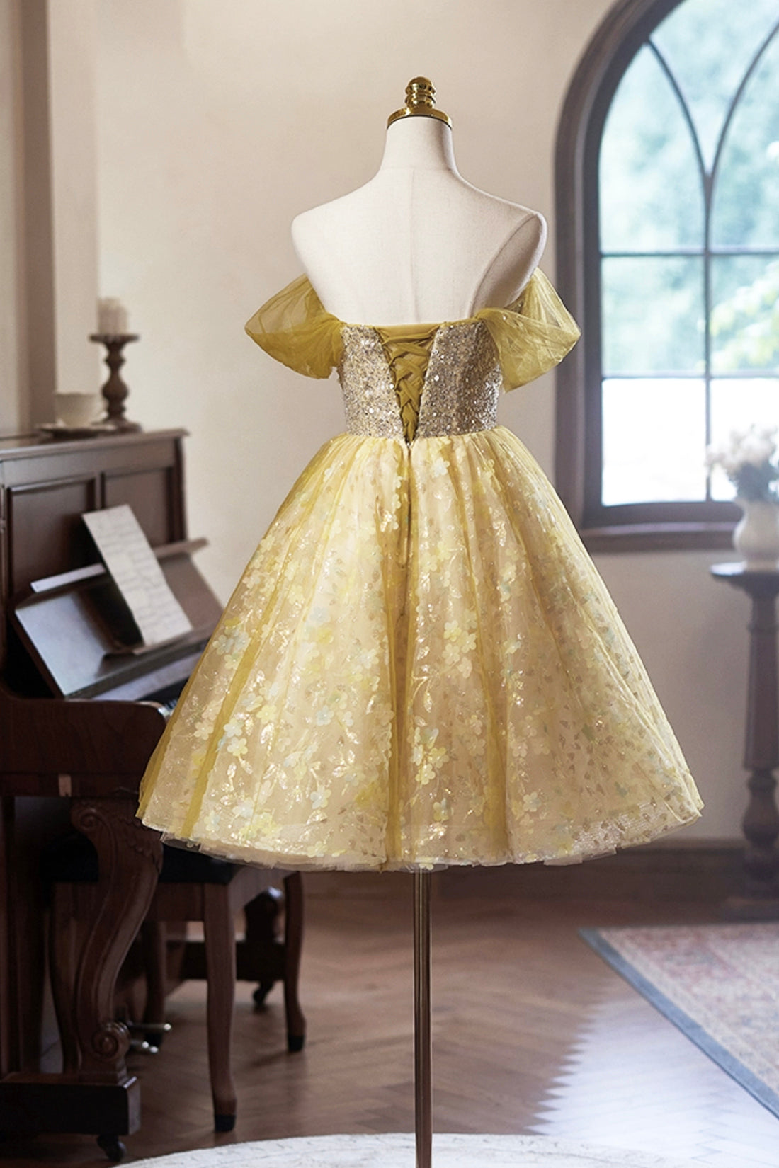 A-Line Floral Tulle Short Prom Dress, Yellow Off the Shoulder Evening Party Dress