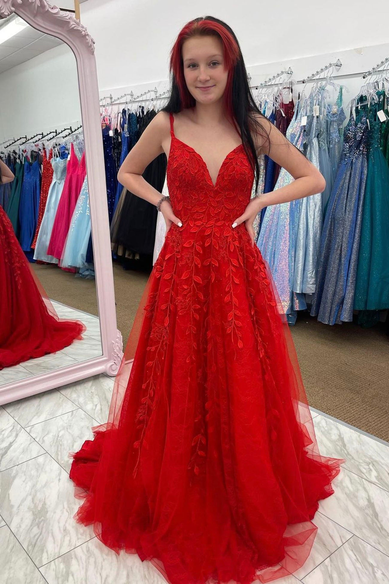 Red Spaghetti Strap Tulle Lace Long Prom Dress