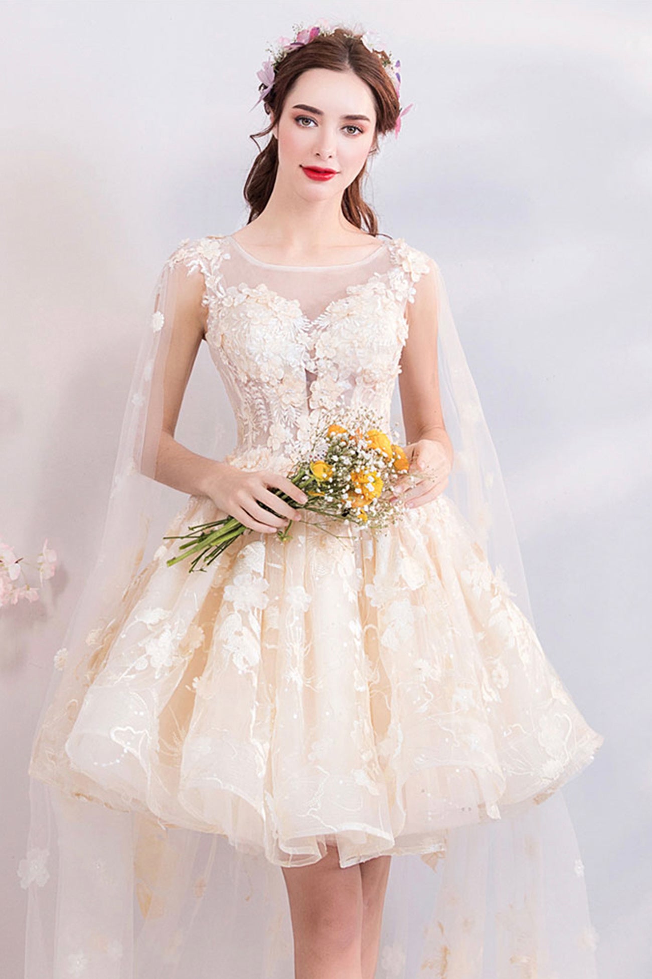 Cute Scoop Neckline Lace Short Prom Dress