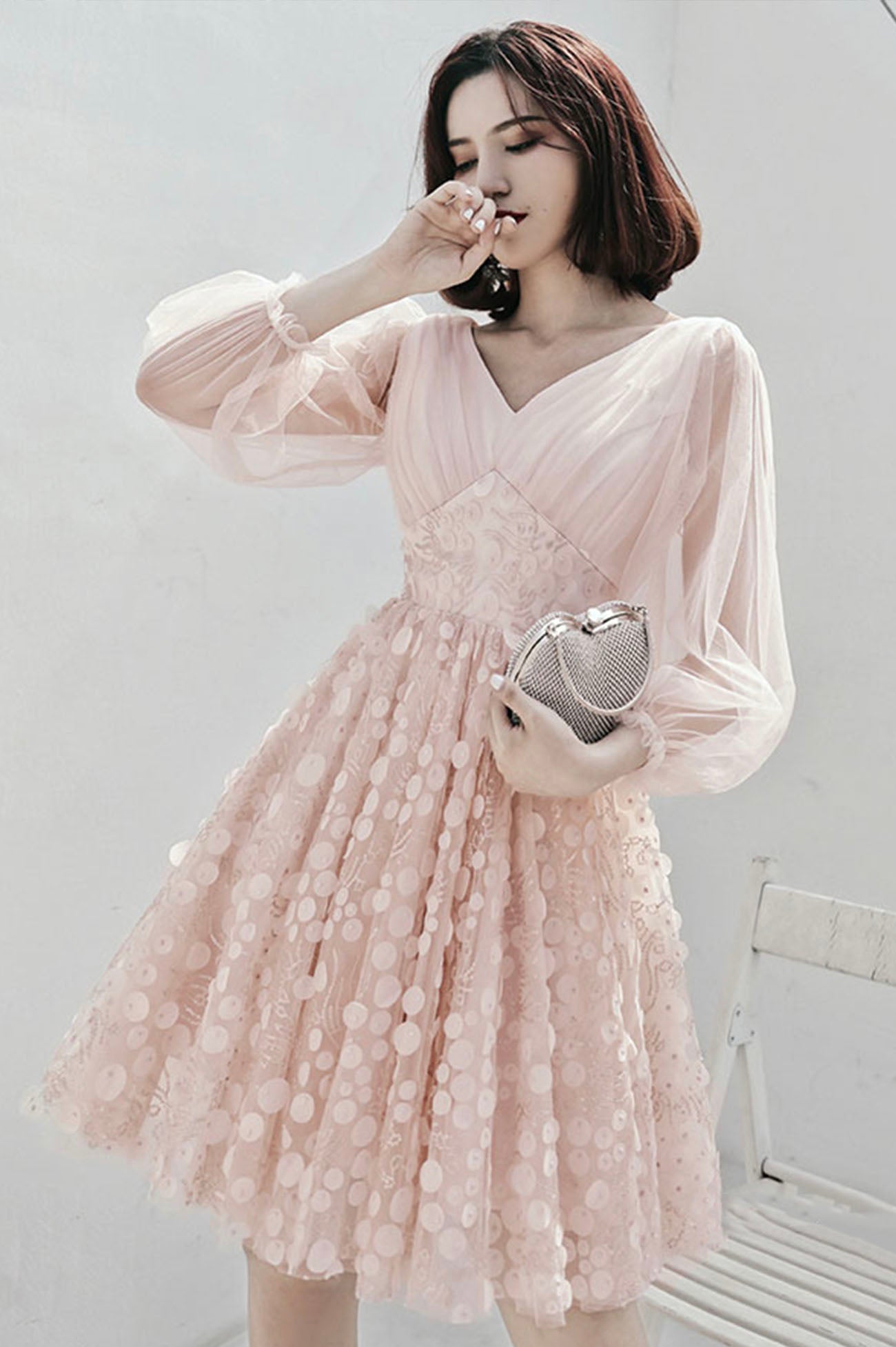 Pink V-neck tulle short prom dress homecoming dress