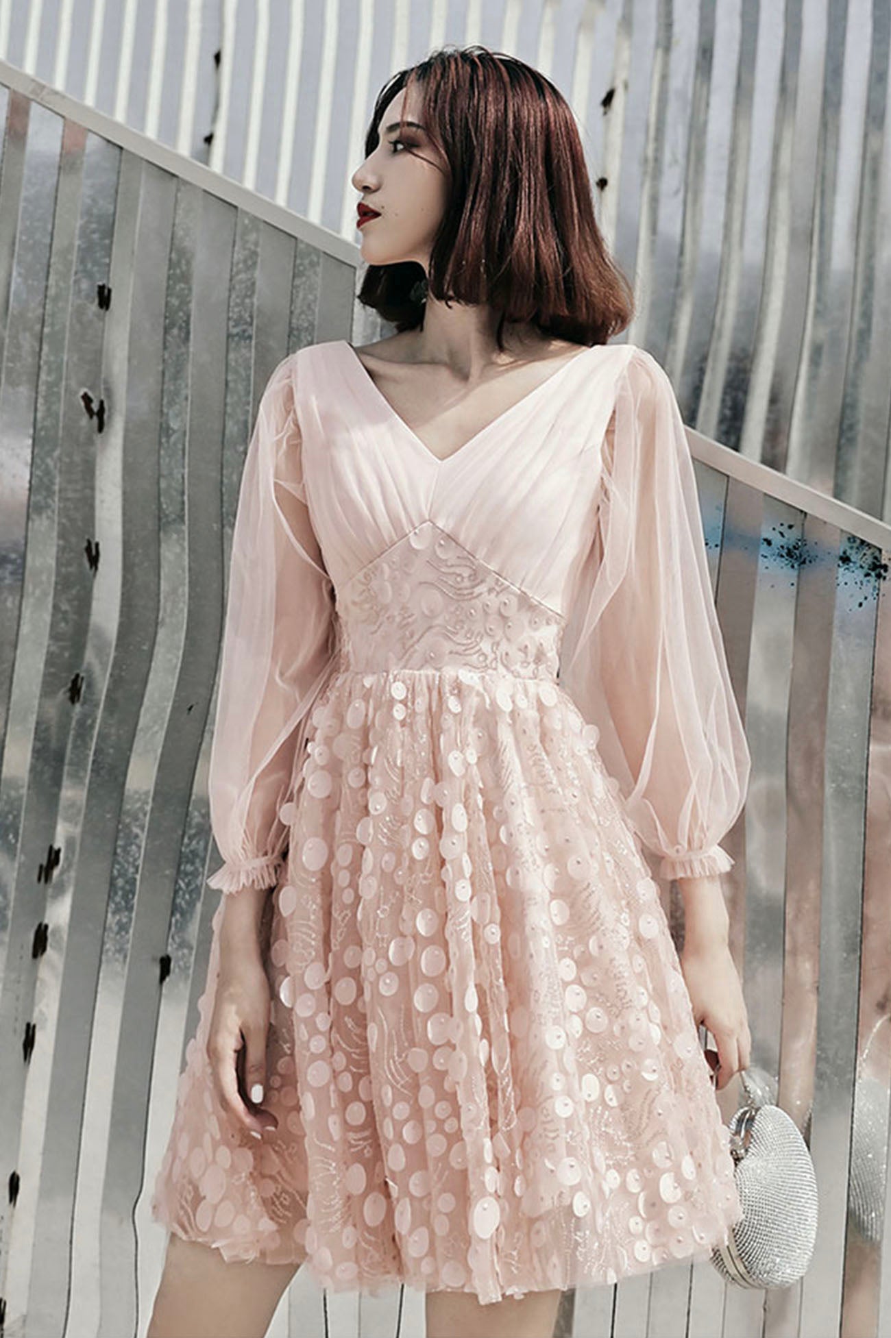 Pink V-neck tulle short prom dress homecoming dress