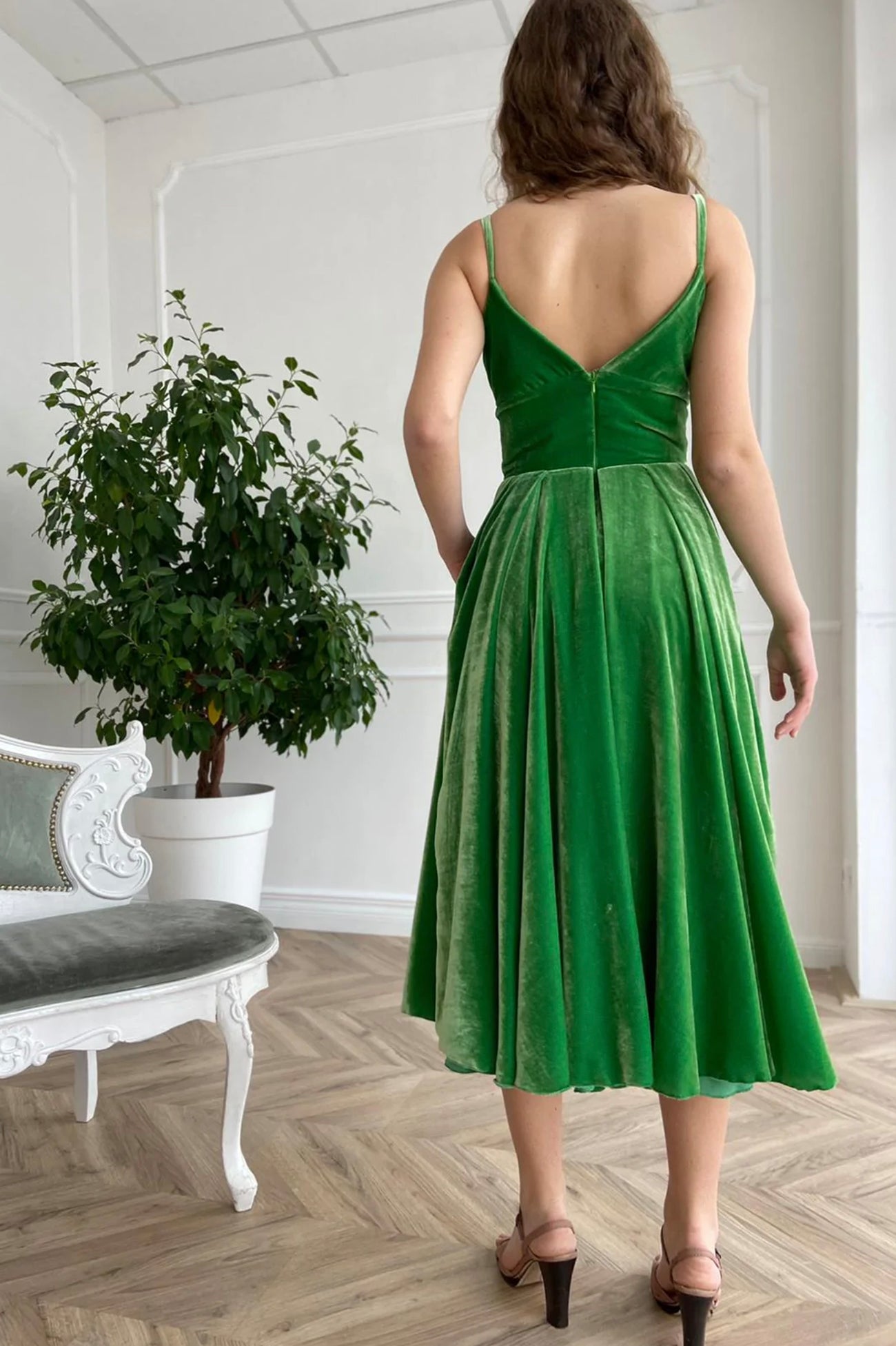 Green V-neck velvet short prom dress homecoming dress